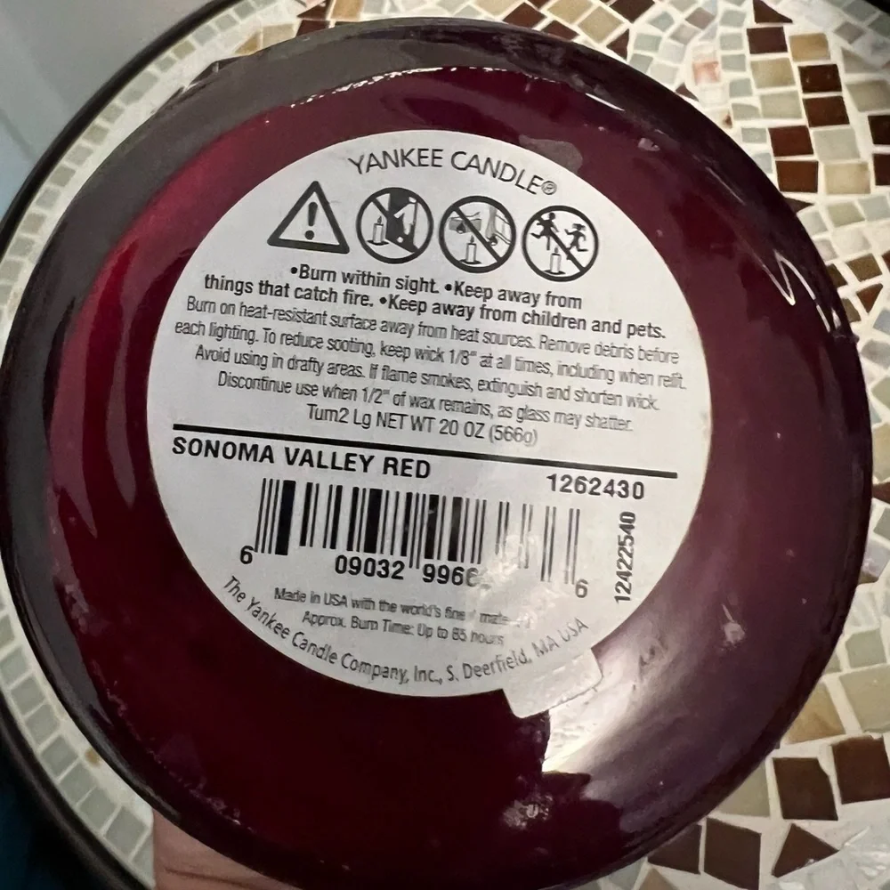 Yankee Candle World Journeys Candle Sonoma Valley Red Burned Several Times